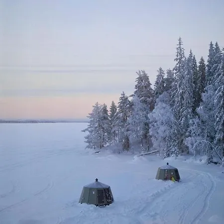 Laivamajoitukset Kolin Aurorahut Kolin kylä